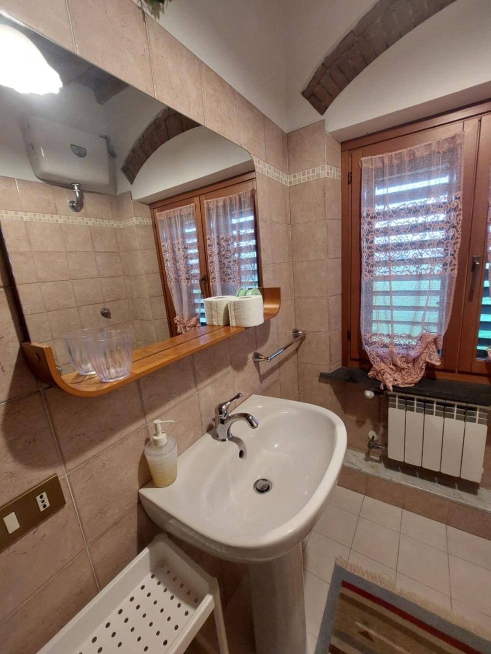 Bed and Breakfast La Convenienza Uliveto Terme Exterior foto